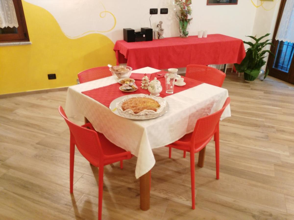 La Corte B&B Candiolo Bagian luar foto