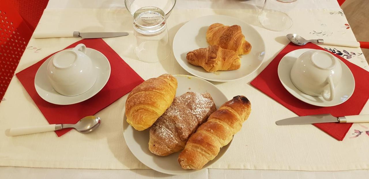 La Corte B&B Candiolo Bagian luar foto